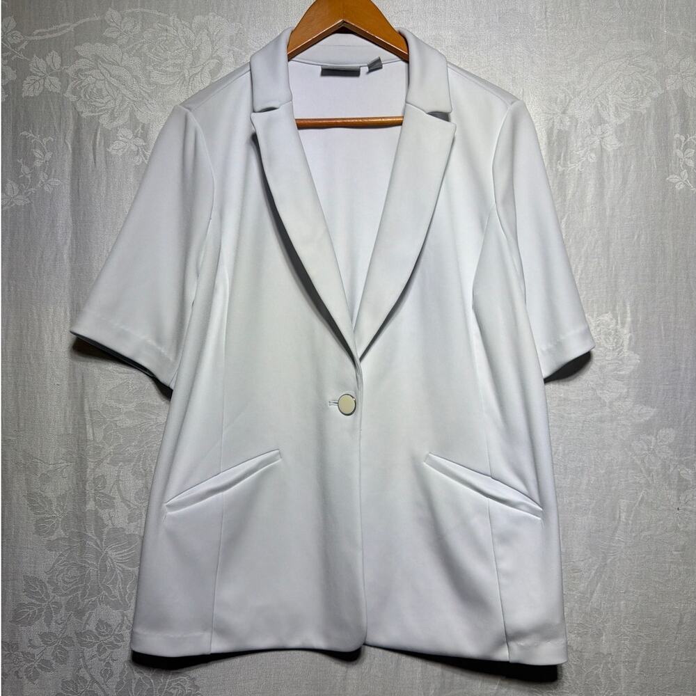 Susan Graver Jacket Large White Open Cardigan Short Sleeve Liquid Knit